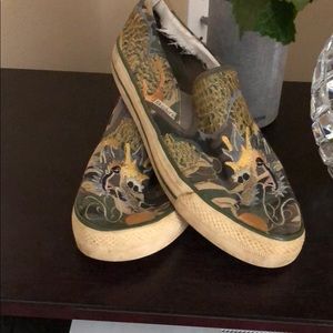 Slip on tennis shoes